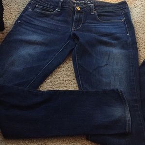 American eagle dark wash skinny jeans
